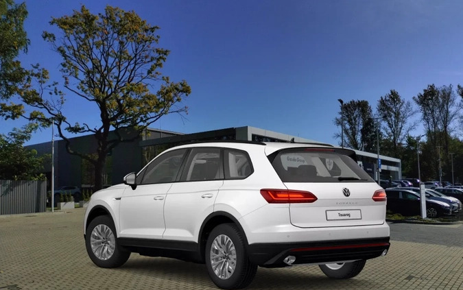 Volkswagen Touareg cena 285590 przebieg: 5, rok produkcji 2024 z Katowice małe 7